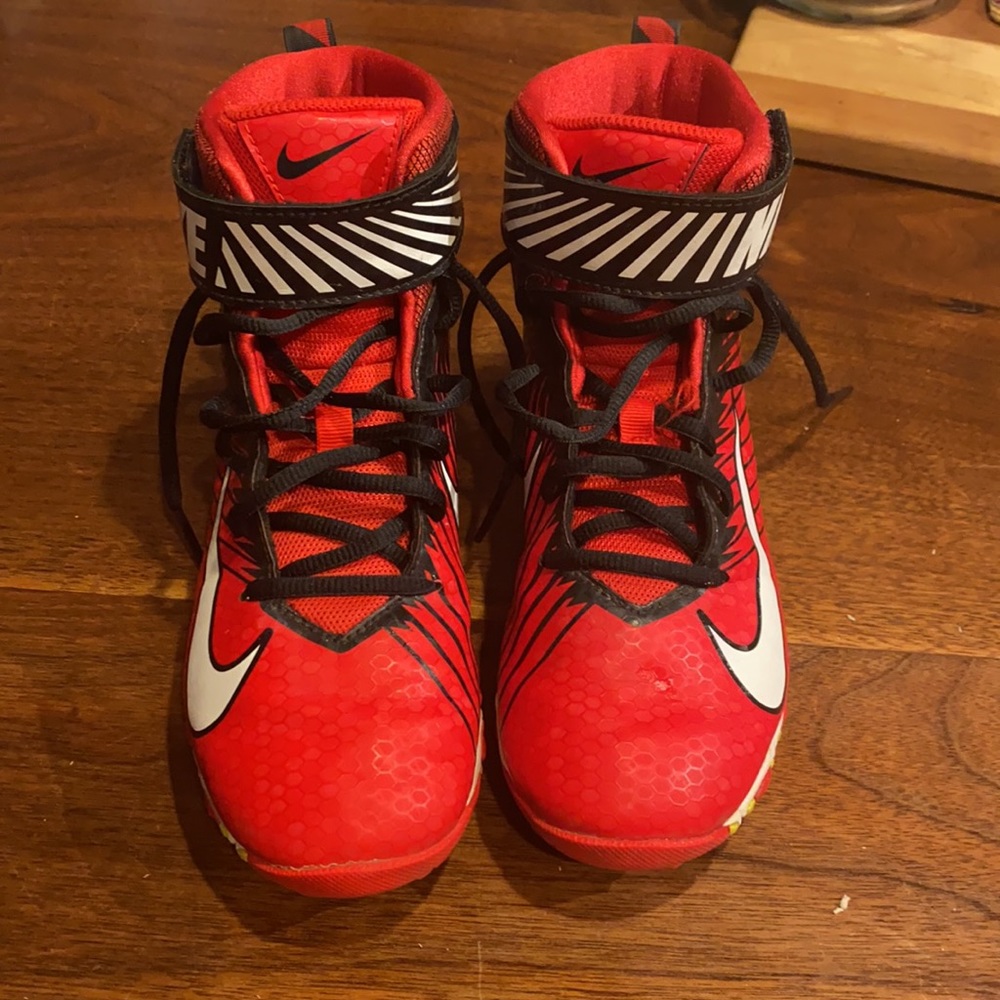Nike youth football cleats